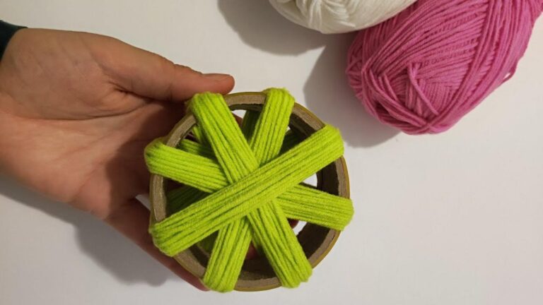 Une vieille astuce pour transformer de la laine en déco maison surprenante…