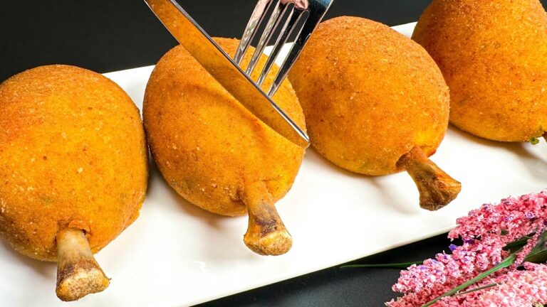 Découvrez 5 astuces pour cuire des cuisses de poulet délicieuses avec des pommes de terre !